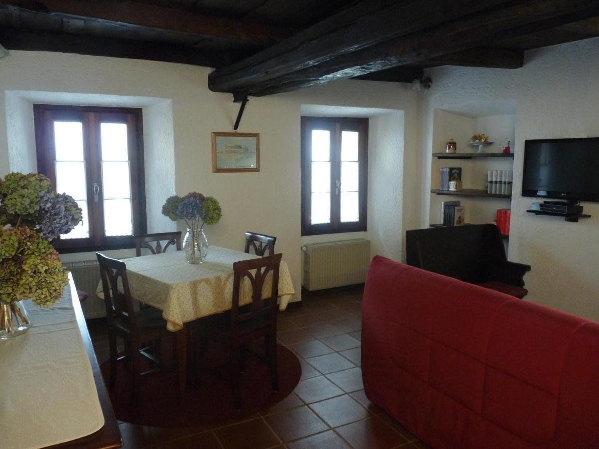 Apartments Cusius And Horta Orta San Giulio Chambre photo